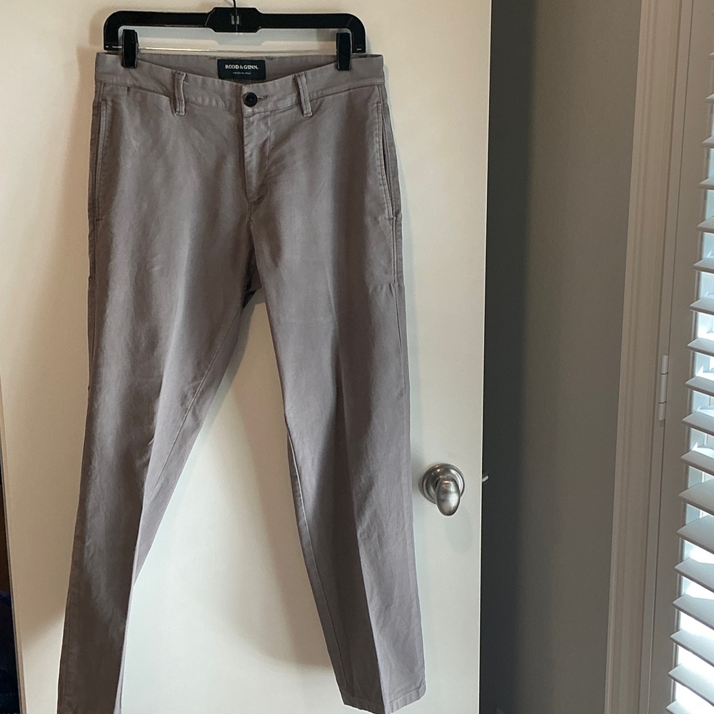 Rodd & Gunn Men's Gray Chinos